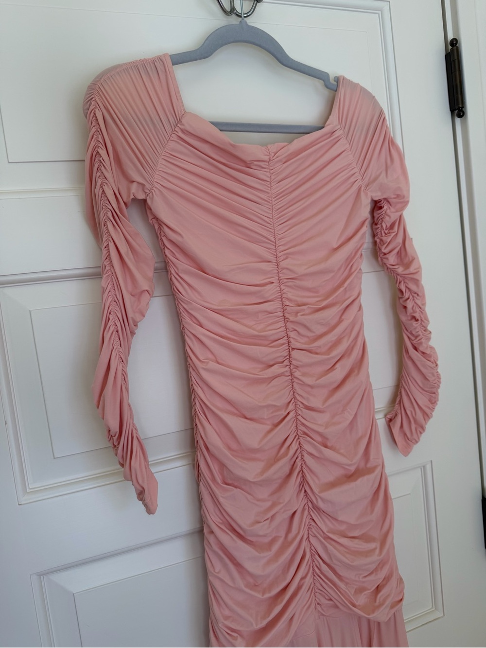 Bumpsuit Airbrush Off The Shoulder Maxi Dress in Dusty Pink - Picture 3 of 8